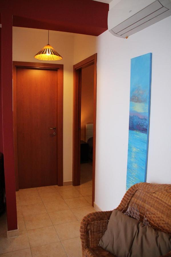 Poseidone Sea Apartment Taormina มาซเซโอ ภายนอก รูปภาพ