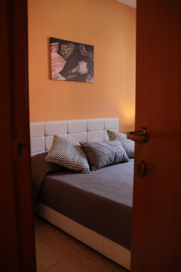 Poseidone Sea Apartment Taormina มาซเซโอ ภายนอก รูปภาพ