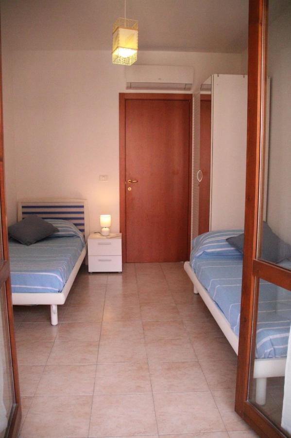 Poseidone Sea Apartment Taormina มาซเซโอ ภายนอก รูปภาพ