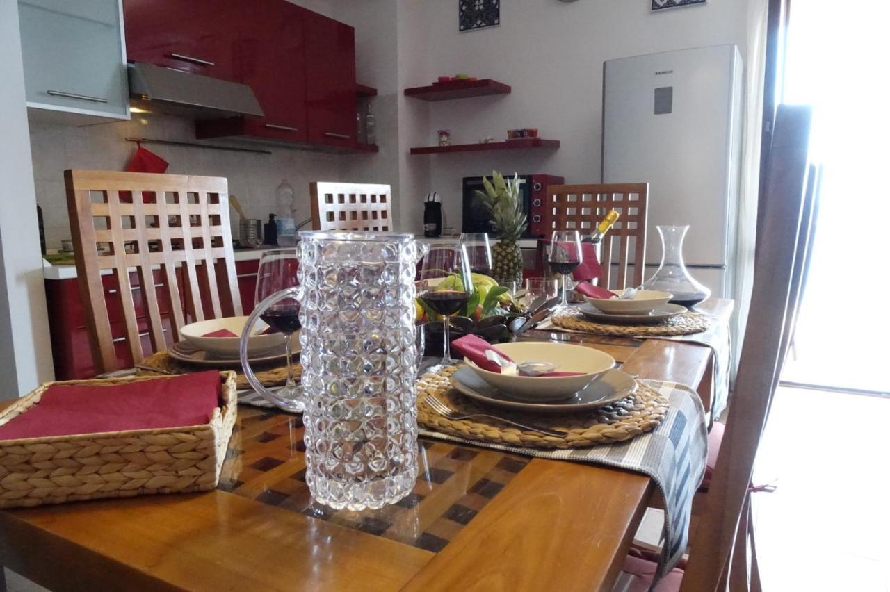 Poseidone Sea Apartment Taormina มาซเซโอ ภายนอก รูปภาพ