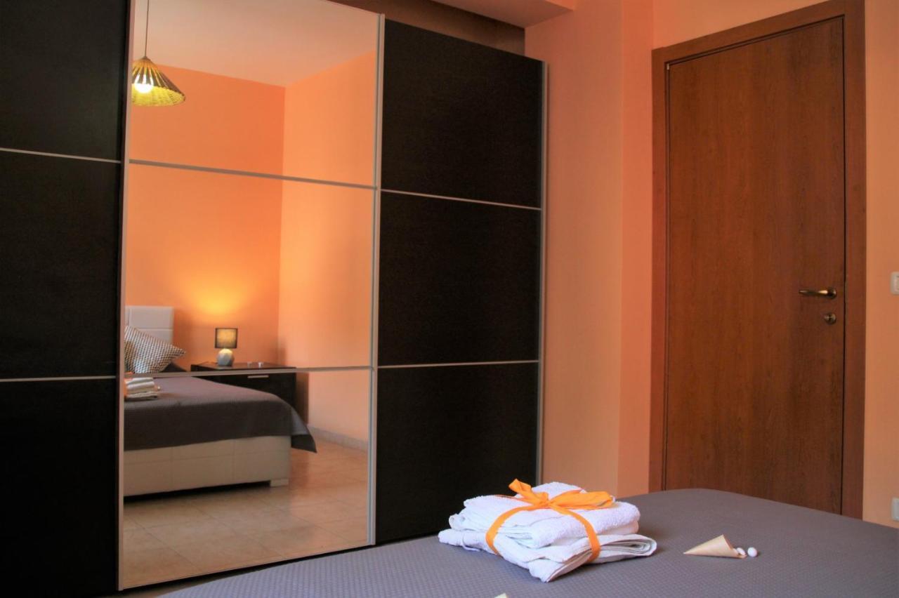 Poseidone Sea Apartment Taormina มาซเซโอ ภายนอก รูปภาพ
